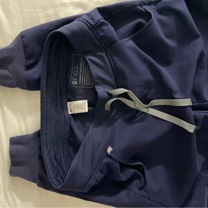 Figs Navy Track Pants with Elastic Waistband and Soft Material
